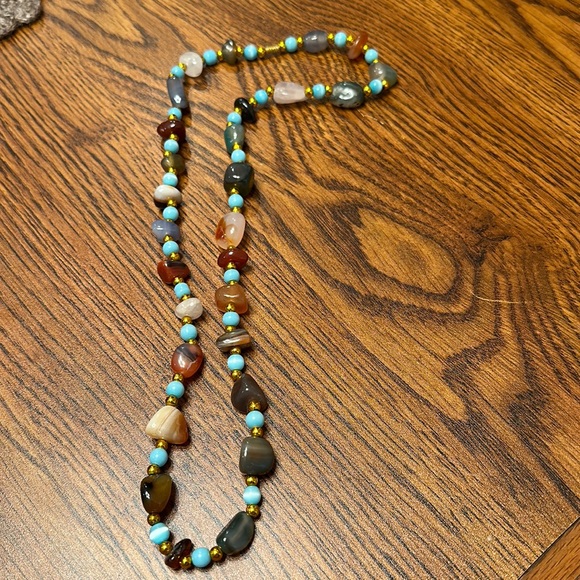 Beautiful Beaded Necklace - Picture 1 of 3